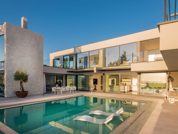 Reserved – Benahavis – 5bed Modern designer Villa
