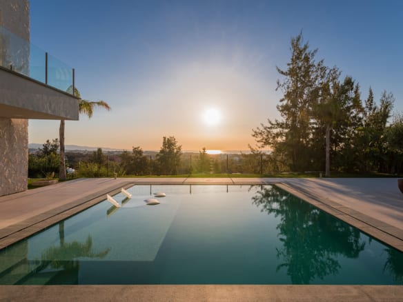 Reserved – Benahavis – 5bed Modern designer Villa