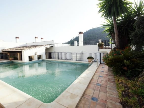 Benahavis – 7bed villa on 4365 m²  Plot