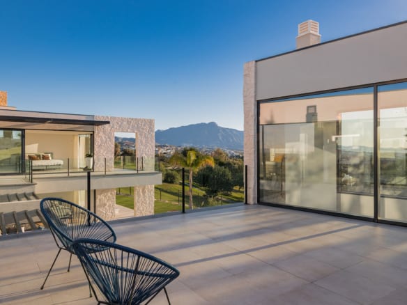 Reserved – Benahavis – 5bed Modern designer Villa