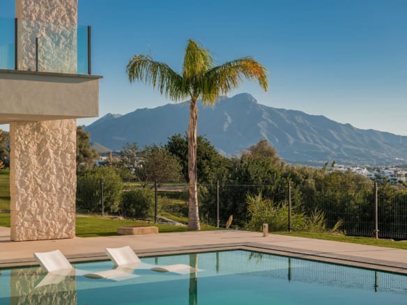Reserved – Benahavis – 5bed Modern designer Villa