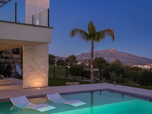 Reserved – Benahavis – 5bed Modern designer Villa