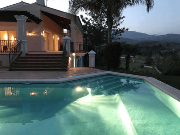 Benahavis – 5 bed Villa – Great Views
