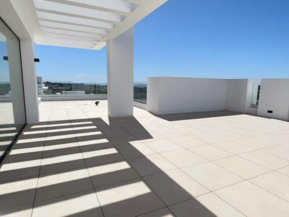 SOLD – Benahavis – New Modern villa  -Gated Community