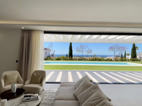 SOLD – Benahavis – New Modern villa  -Gated Community