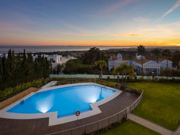 RESERVA DE SIERRA BLANCA – Penthouse 3bed with sea views – Golden Mile  – Marbella
