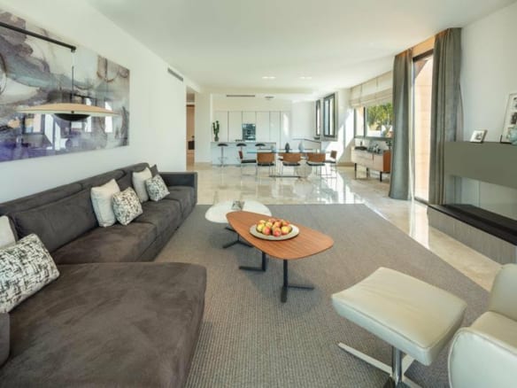 RESERVA DE SIERRA BLANCA – Penthouse 3bed with sea views – Golden Mile  – Marbella