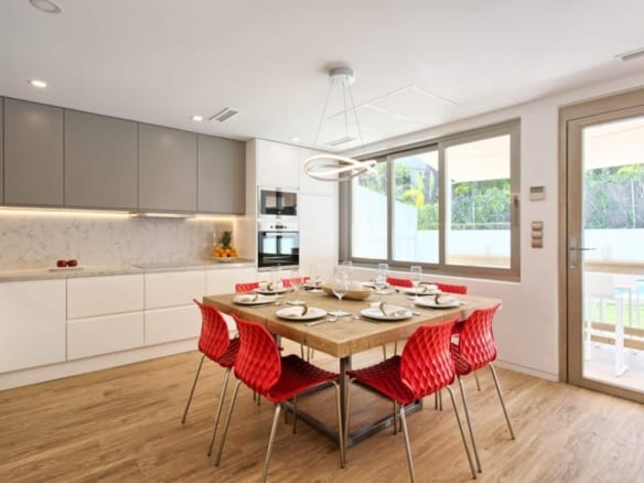 Puerto Banus – 4bed Villa for rent near Beach