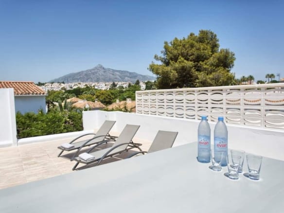 Puerto Banus – 4bed Villa for rent near Beach