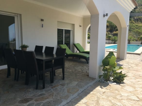 Torre del Mar – Hilltop modern villa for sale