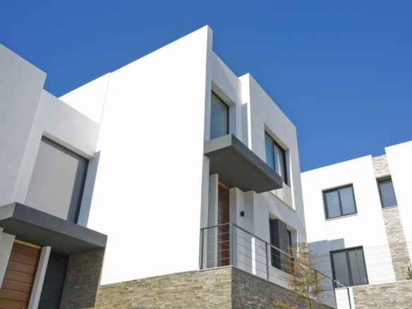 Green Hills – Marbella East – Semidetached villas with Sea views