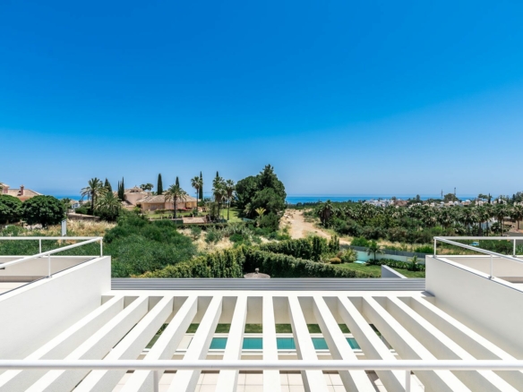 Golden Mile – 6 bed villa – Sea Views