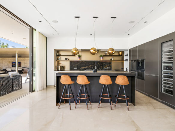 SOLD – Golden Mile – Modern villa  – Sea views