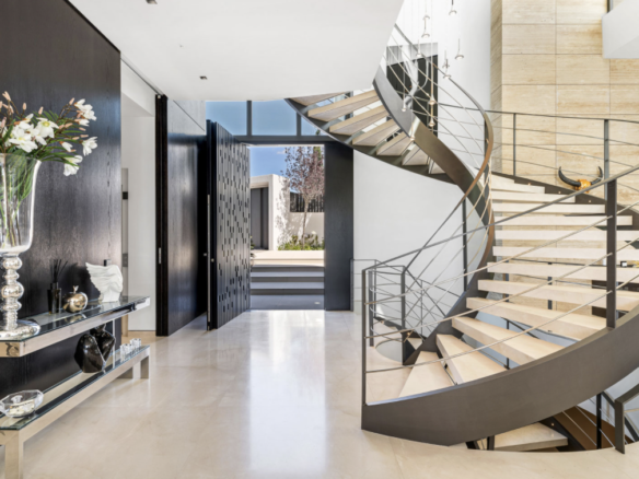 SOLD – Golden Mile – Modern villa  – Sea views