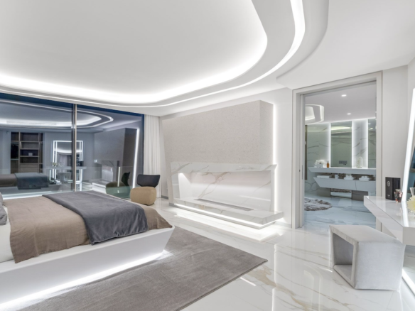 Marbella East  – 6 stars – Modern Beachfront villa