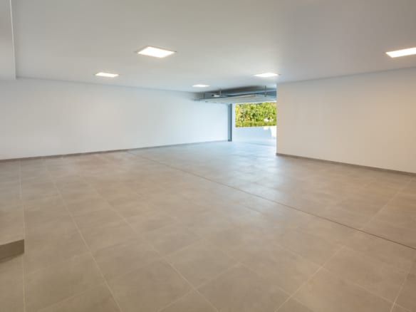Nueva Andalucia – Modern villa – Mountain & Golf Views