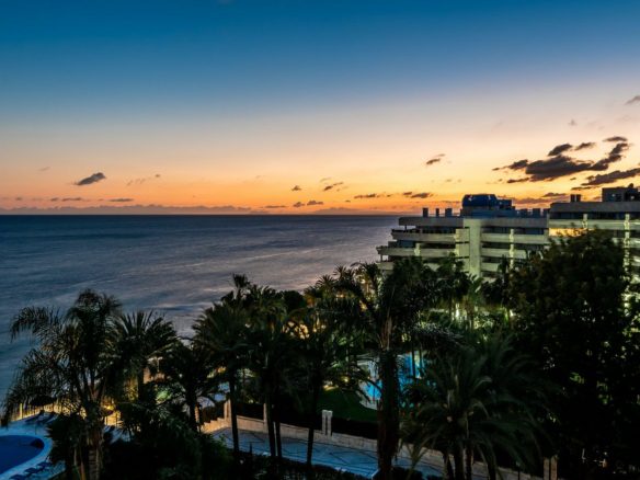 Marbella – MARE NOSTRUM best Beachfront Penthouse