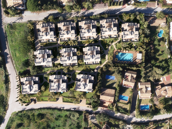 Golden Mile – Semi-detached luxury Homes – Sea views