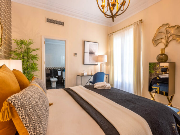 For Rent – Puerto Banus – Beach front Mansion