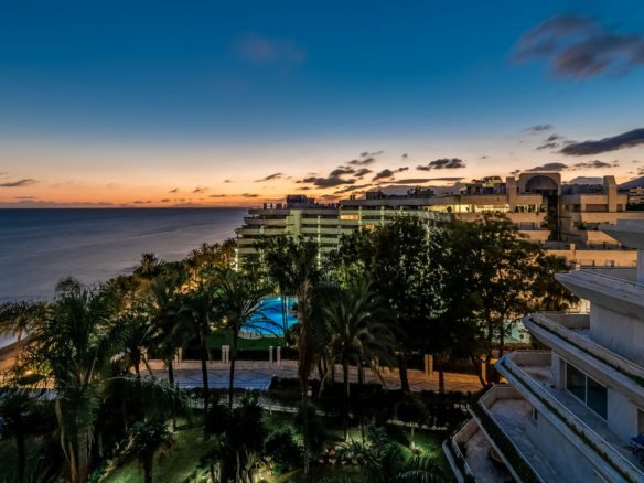 Marbella – MARE NOSTRUM best Beachfront Penthouse