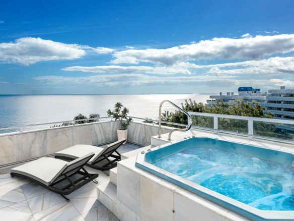 Marbella – MARE NOSTRUM best Beachfront Penthouse