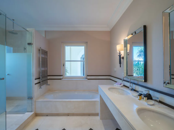 RESERVED – Marbella Club Golf Resort – 5bed Mansion – Sea Views 🌊
