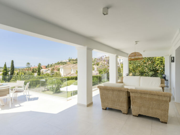 Benahavis – Nice 6bed villa for rent
