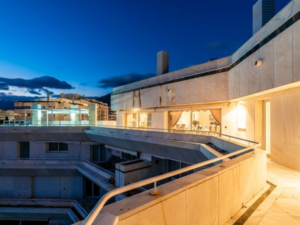 Marbella – MARE NOSTRUM best Beachfront Penthouse