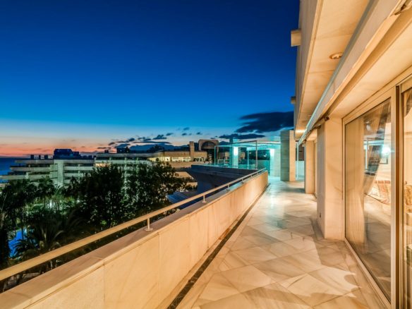 Marbella – MARE NOSTRUM best Beachfront Penthouse