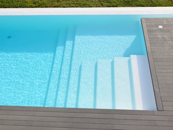 Marbella East – Modern  villa – Sea View – 8 cars garage