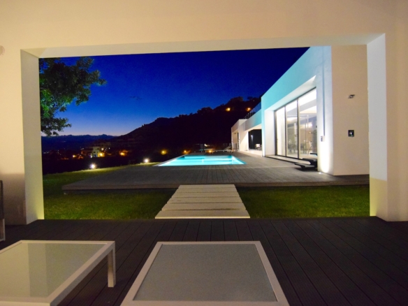 Marbella East – Modern  villa – Sea View – 8 cars garage