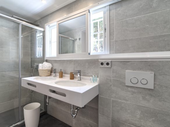 Puerto Banus villa for rent near Port