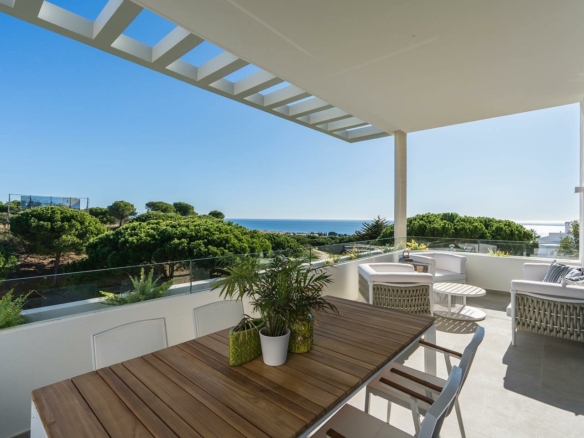 Marbella East – 3Bed townhouses – Sea & Golf views