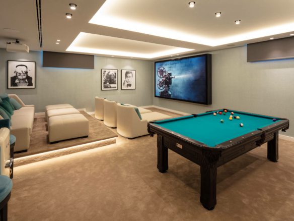 Nueva Andalucía – New Modern Villa – Great Views