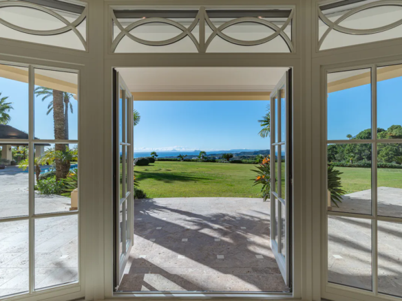 RESERVED – Marbella Club Golf Resort – 5bed Mansion – Sea Views 🌊