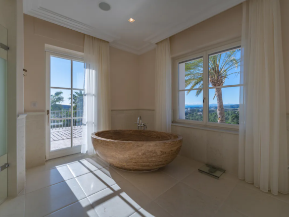 RESERVED – Marbella Club Golf Resort – 5bed Mansion – Sea Views 🌊