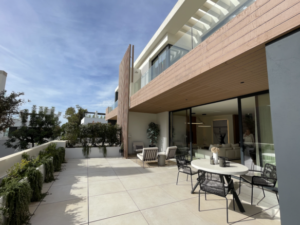 Golden Mile – Semi-detached luxury Homes – Sea views
