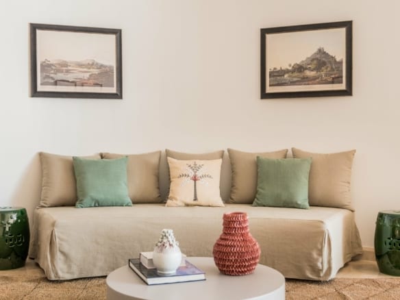 Marbella East – Beachfront Duplex Penthouse & Apts