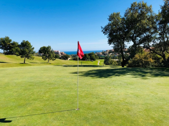 Marbella East – Off plan Villas with Sea views