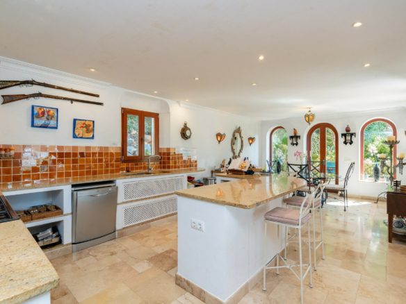 Gaucin  Hilltop villa – Panoramic Sea & Mountain Views