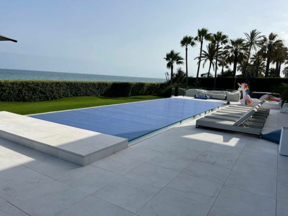 Beachfront Mansion – 10 min  Puerto Banus – RENT