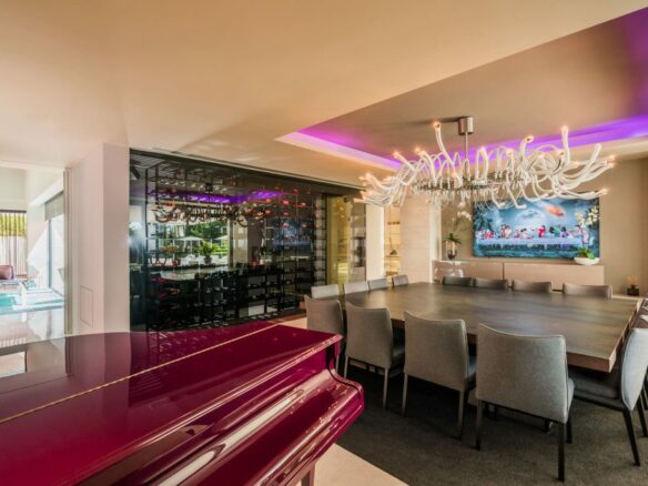 For Rent – Marbella – Modern villa – Tennis Court & Sea Views