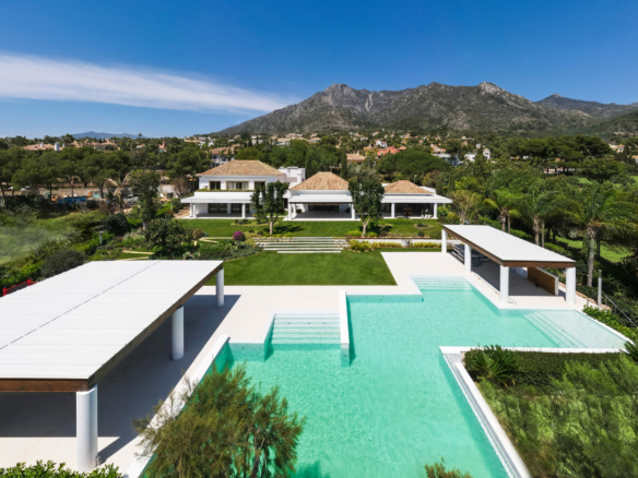 SOLD – Marbella – Hillside Mansion – Sea views – Gated – Private 🏰