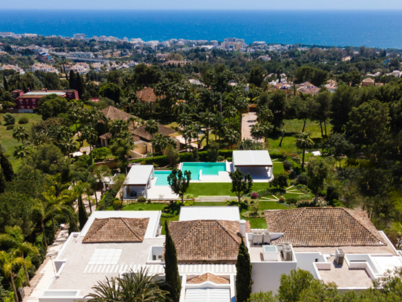 SOLD – Marbella – Hillside Mansion – Sea views – Gated – Private 🏰