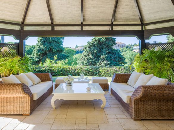 Marbella East- 5 bed Villa- Sale & Rent – Gated
