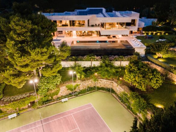 For Rent – Marbella – Modern villa – Tennis Court & Sea Views