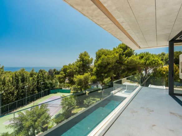 For Rent – Marbella – Modern villa – Tennis Court & Sea Views