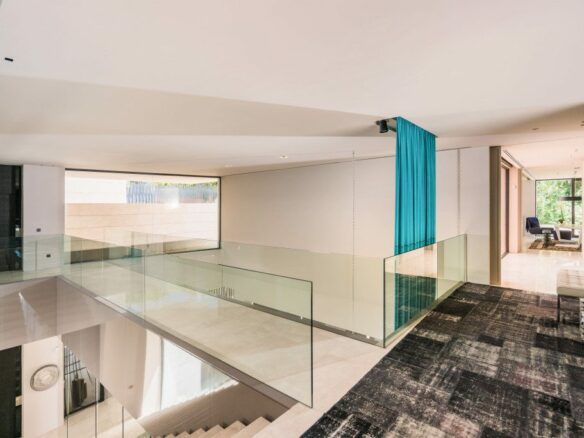 For Rent – Marbella – Modern villa – Tennis Court & Sea Views