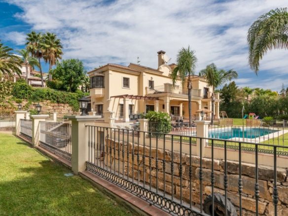 Paraiso Alto (Benahavis) 4bed Villa for sale