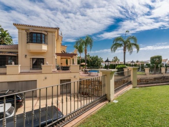 Paraiso Alto (Benahavis) 4bed Villa for sale